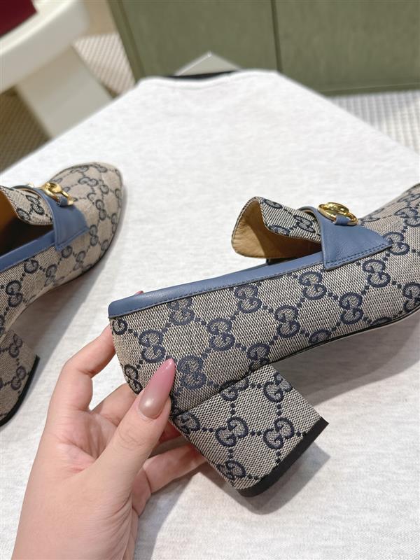 20251127171647207 320